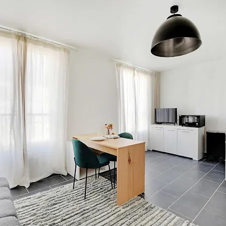 Apartament Charming Studio 6 - *